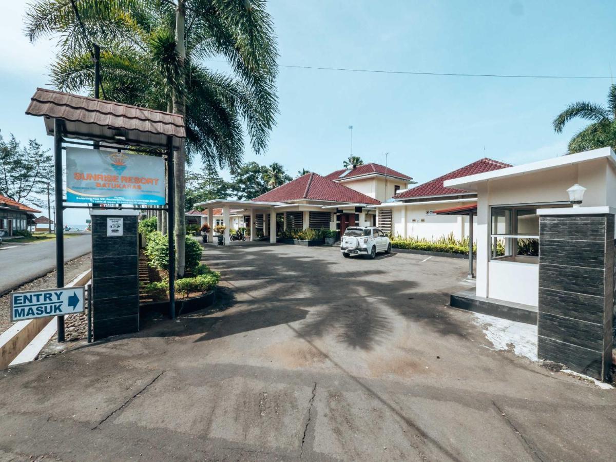 Sunrise Resort Batukaras Exterior foto
